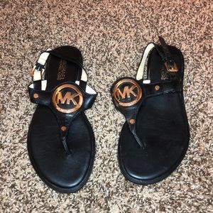MICHAEL KORS SANDALS